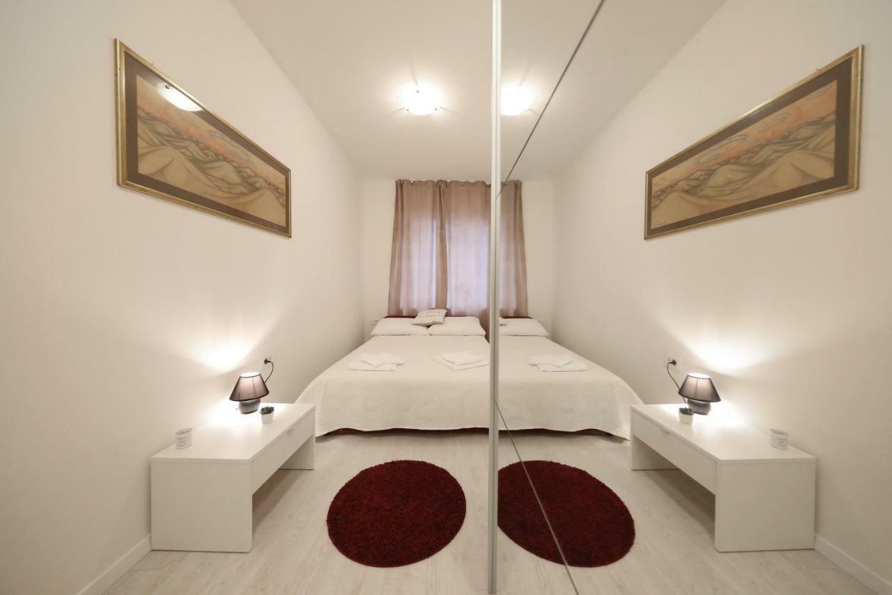 Apartment Luci Задар Екстер'єр фото