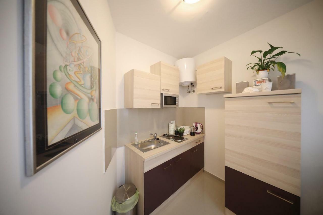 Apartment Luci Задар Екстер'єр фото
